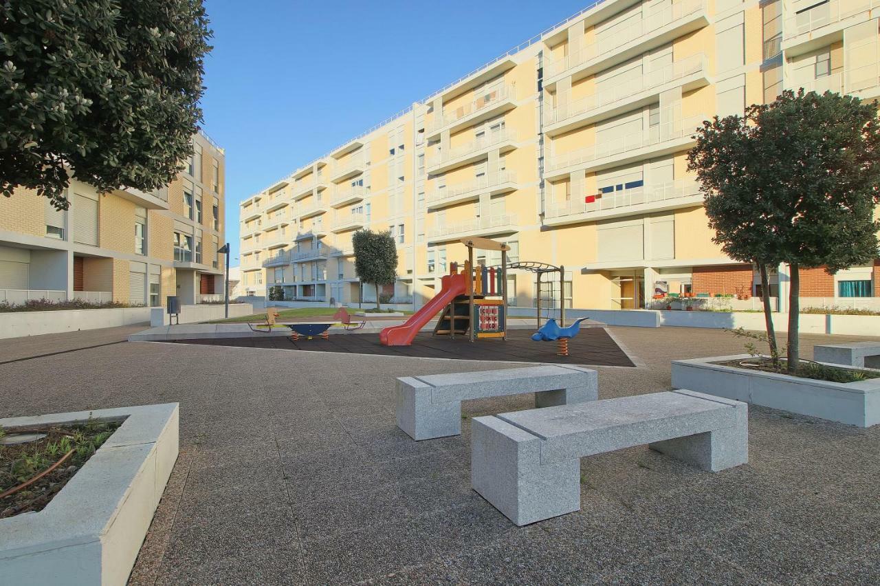 Апартаменты Apartamento Pateo Da Estacao Авейру Экстерьер фото